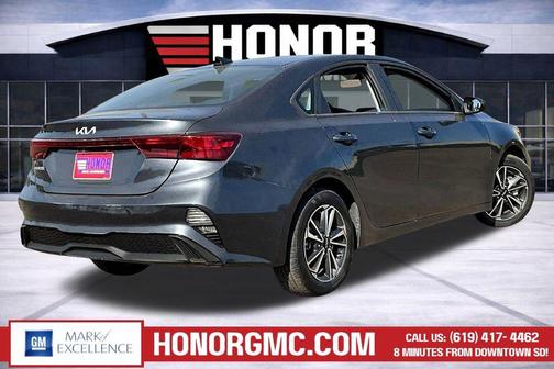 Gravity Gray 2024 Kia Forte LXS