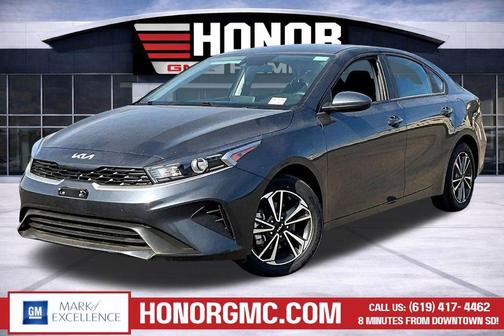 Gravity Gray 2024 Kia Forte LXS