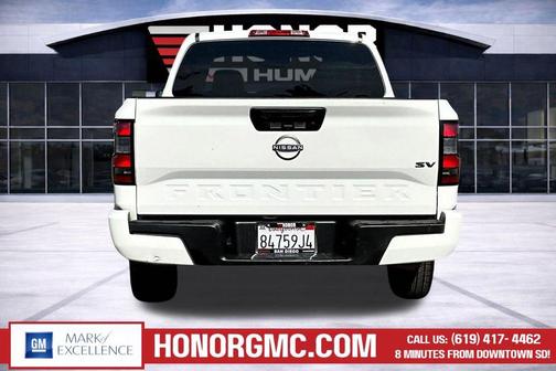 Glacier White 2022 Nissan Frontier SV
