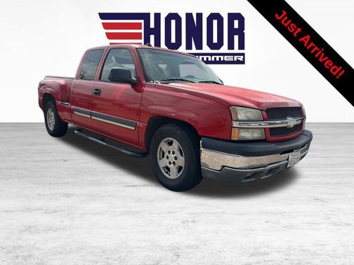 Victory Red 2005 Chevrolet Silverado 1500 LS Extended Cab