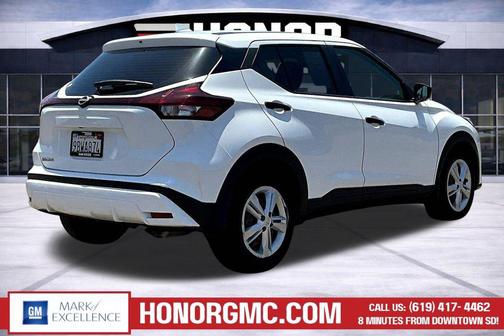 Fresh Powder 2022 Nissan Kicks S