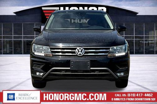 Deep Black 2020 Volkswagen Tiguan 2.0T SEL
