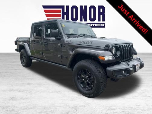 Granite Crystal Metallic Clearcoat 2022 Jeep Gladiator Willys 4x4