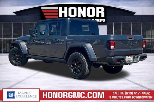 Granite Crystal Metallic Clearcoat 2022 Jeep Gladiator Willys 4x4