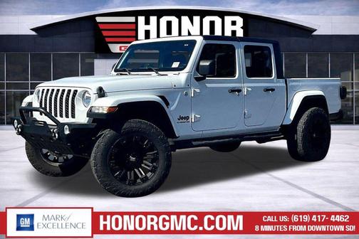 Bright White Clearcoat 2021 Jeep Gladiator Sport S