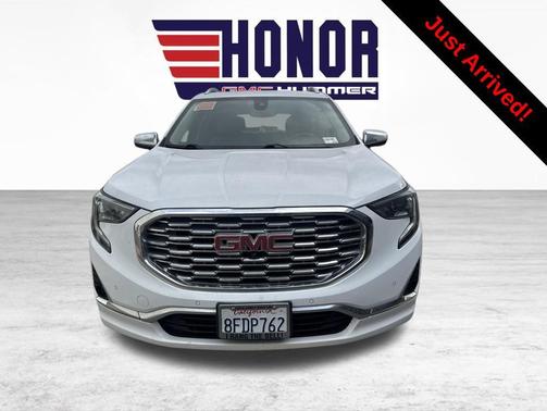 Summit White 2018 GMC Terrain Denali