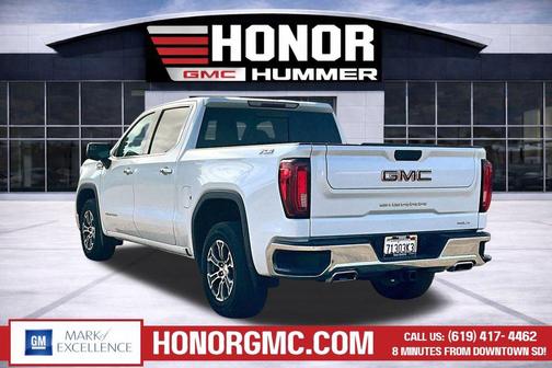 White Frost Tricoat 2021 GMC Sierra 1500 SLT