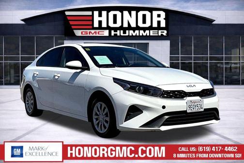 Clear White 2023 Kia Forte LX