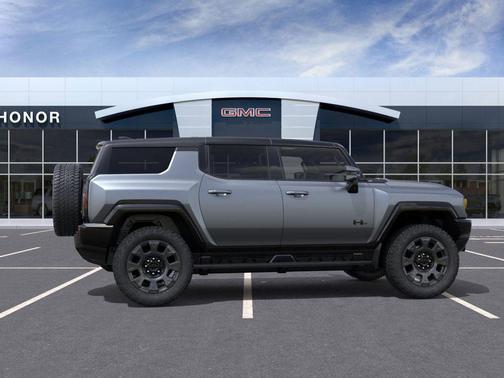 Magnus Gray Matte 2026 GMC HUMMER EV SUV 3X
