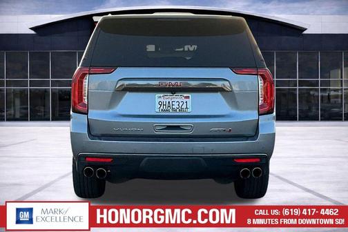 Sterling Metallic 2023 GMC Yukon XL 4WD AT4