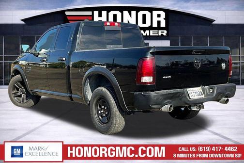 Diamond Black Crystal Pearlcoat 2021 RAM 1500 Classic Warlock Quad Cab 4x2 6'4' Box