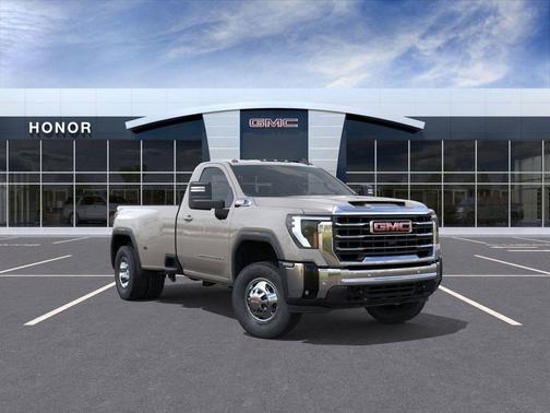 White Sands 2026 GMC Sierra 3500 SLE
