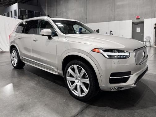 2018 Volvo XC90 T6 Inscription