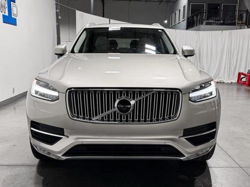 2018 Volvo XC90 T6 Inscription