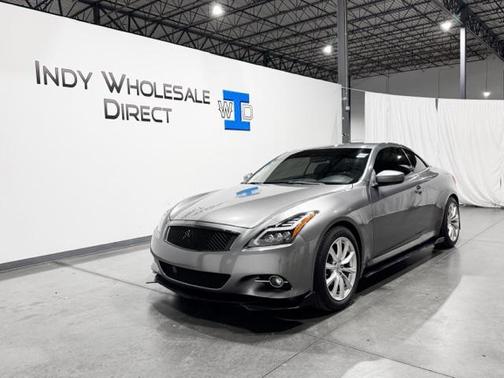 2015 INFINITI Q60 S
