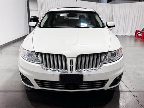 2009 Lincoln MKS Base