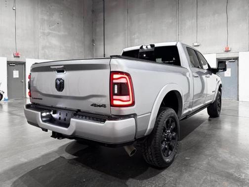 2024 RAM 2500 Limited Crew Cab 4x4 6'4' Box
