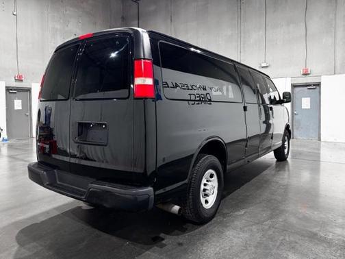 2013 Chevrolet Express 3500 LS