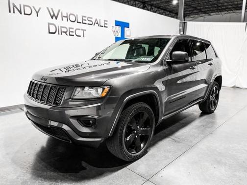 Photo 2 of 13 of 2015 Jeep Grand Cherokee Altitude