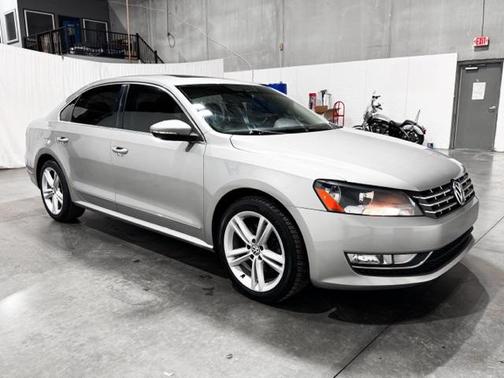 2012 Volkswagen Passat 2.0 TDI SEL Premium