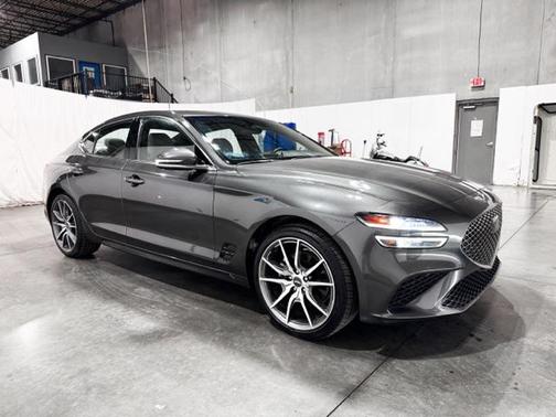 2023 Genesis G70 2.0T AWD
