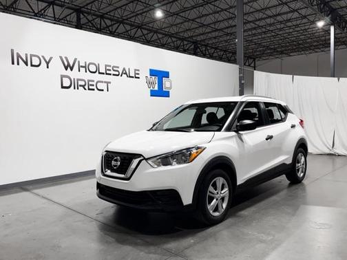 2019 Nissan Kicks S