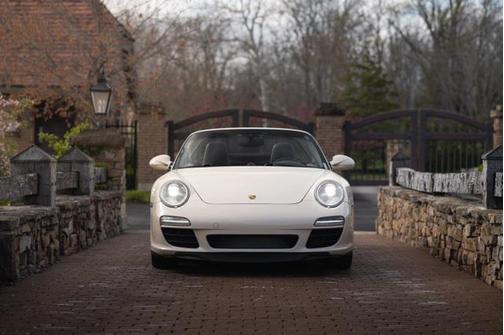 2009 Porsche 911 Carrera Cabriolet