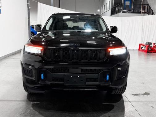 2023 Jeep Grand Cherokee 4xe 30th Anniversary