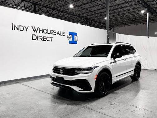 2023 Volkswagen Tiguan 2.0T SE R-Line Black