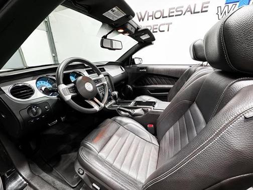 2012 Ford Mustang V6 Premium