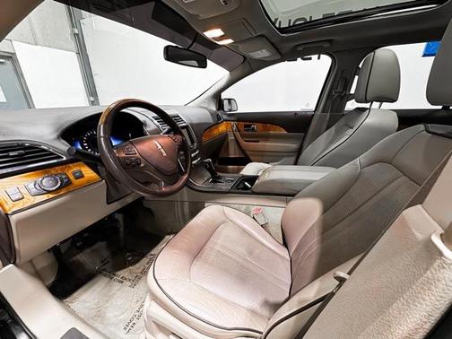 2012 Lincoln MKX Base