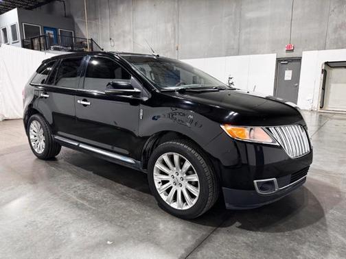 2012 Lincoln MKX Base