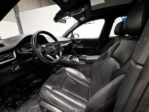 2017 Audi Q7 3.0T Premium
