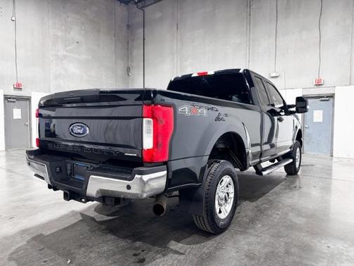 2017 Ford F-250 XLT