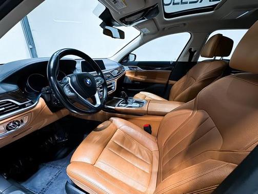 2017 BMW 740 xDrive