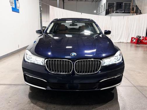 2017 BMW 740 xDrive