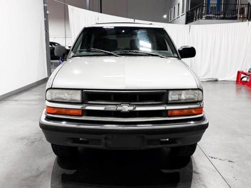 2001 Chevrolet Blazer LS