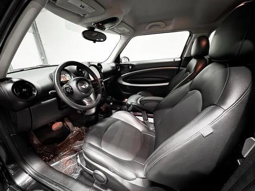 2014 MINI Paceman Cooper