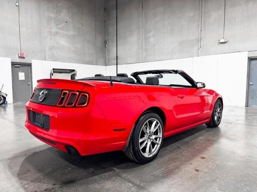 2013 Ford Mustang GT Premium