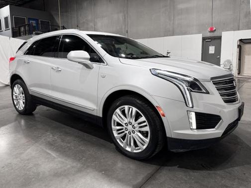 2018 Cadillac XT5 Premium Luxury