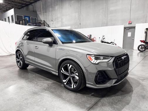 2024 Audi Q3 45 S line Premium Plus