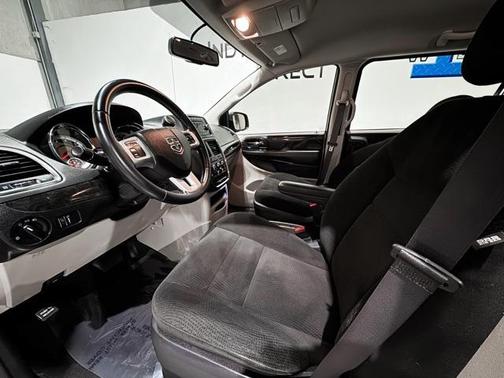 2016 Dodge Grand Caravan AVP/SE