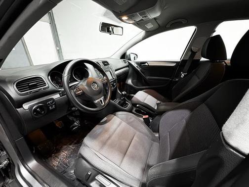 2012 Volkswagen Golf TDI
