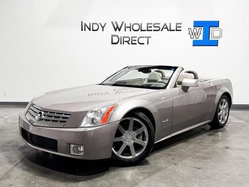 2004 Cadillac XLR Base