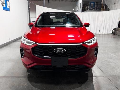 2023 Ford Escape ST-Line Elite