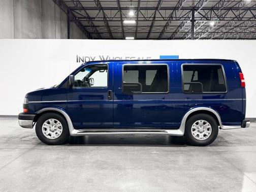 2004 GMC Savana 1500 Base