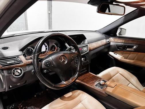 2011 Mercedes-Benz E-Class 4MATIC