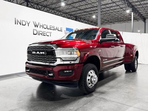2022 RAM 3500 Limited Mega Cab 4x4 6'4' Box