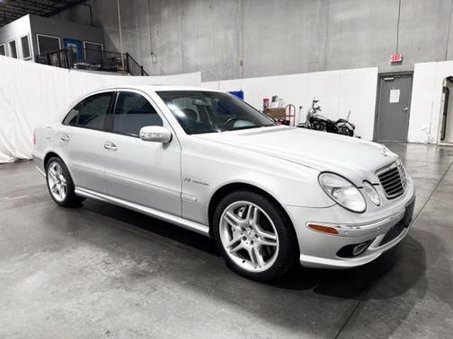 2006 Mercedes-Benz E-Class E 55 AMG