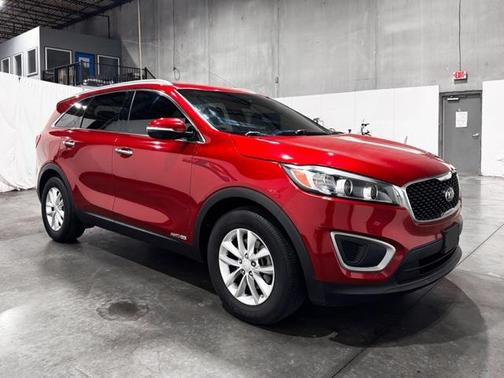 2017 Kia Sorento LX